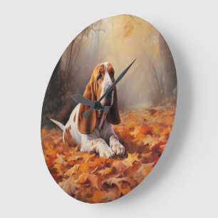Relógio Grande Basset Hound nas Folhas de Outono Caídas Inspira