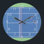 Relógio Grande Blue Tennis Court Modern Tennis Player<br><div class="desc">Personalized classic tennis court design in blue with classic, chic, preppy & elegant tennis rackets and green tennis balls. Simple, minimalist gift for your tennis coach or tennis team. Personalized Gift for a tennis player. Blue tennis court illustration. Trendy tennis players home decor. Trendy modern tennis player gifts. Cool retro...</div>