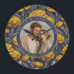 Relógio Grande Boho Custom Carnation Inspired Mountain Wedding<br><div class="desc">This floral patterned wedding product presents nature’s poetry in design,  blending blooms,  beauty,  and heartfelt romance.…... ... ... ... ... ... ... ... ..Engaged ,  wedding ,  nature ,  reception ,  Fall Wedding ,  tropical wedding  ,  unique wedding  ,  minimalist wedding  ,  Vineyard Wedding ,  wedding</div>