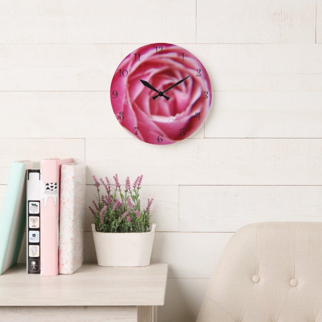 Relógio Grande Bonito rosa moderno, rosa, perto (Sala de leitura)