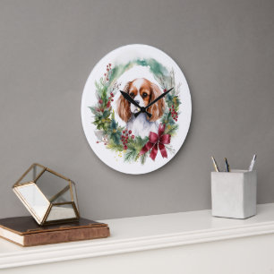Relógio Grande Cavalier King Wreath Festivo Pup