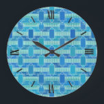 Relógio Grande Chic industrial Art Deco - azul macio<br><div class="desc">Uma Deco de Arte inspirou impressão de abstrato geometria em tons suaves de azul,  turquesa e branco - design digital</div>