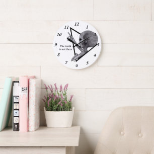 Relógio Grande Cinza, a verdade está lá fora