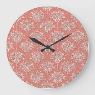Relógio Grande Coral e Branco Damasco Floral Elegante