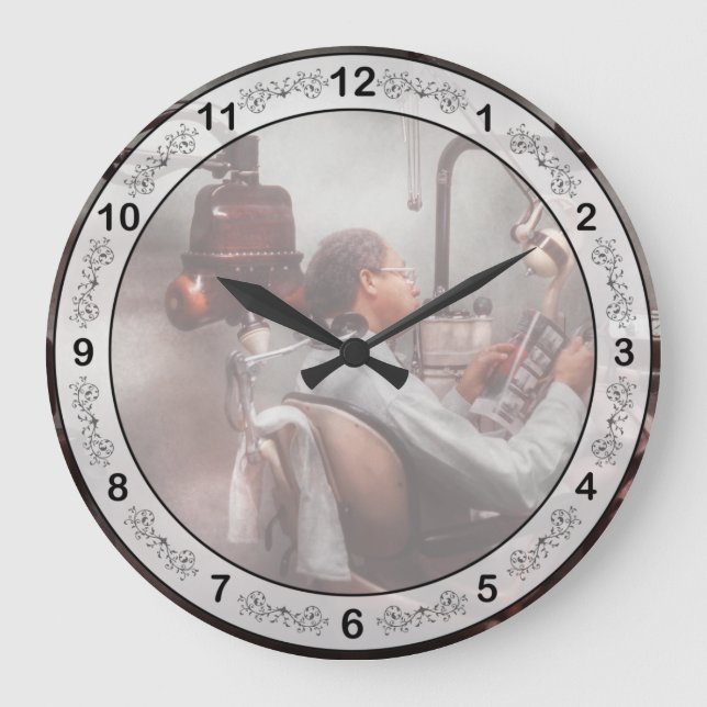 Relógio Grande Dentista - Esperando pelo Dentista (Frente)