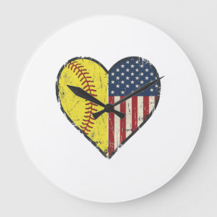 Relógio Grande Desenho Vetorial Vintage Coração de Softbol Patrió