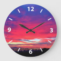 Foto da paisagem costeira da nuvem azul-rosa quent