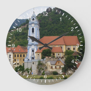 Relógio Grande Igreja Azul em Dürnstein