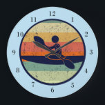 Relógio Grande Kayak Sunset legal<br><div class="desc">Um legal presente de caiaque para um caiaque com uma pessoa num caiaque ou canoa no lago diante de um belo pôr do sol.</div>