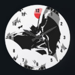 Relógio Grande Liga da Justiça| Batman na Nuvem de Bats Pop Art<br><div class="desc">Veja este estilo noir da arte em quadrinhos do Batman da Liga da Justiça saltando pelo ar entre uma nuvem de morcegos. Esta arte de pop preto e branco é compensada por uma lua vermelha brilhante no céu.</div>