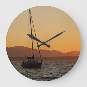 Relógio Grande Marinheiro Ao Sunset No Puget Sound