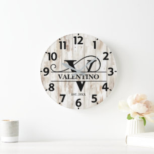 Relógio Grande Monograma Russo de Vida Fazenda