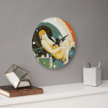 Relógio Grande Mulher Art Déco Antiga Reclinada no Sofá, Chompre<br><div class="desc">Arte de ilustração vintage art déco imagem da vida diária apresentando uma mulher elegante sentada e relaxando em um sofá ao lado de uma mesa com uma xícara de café e uma cafeteira. Mulher Reclinada por S. Chompre. "Femmes Modernes, 1926" por S. Chompré é uma série de ilustrações com mulheres...</div>