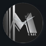 Relógio Grande Música na prata jazzístico do art deco<br><div class="desc">O art deco e a elevação na popularidade do jazz ocorreram aproximadamente no mesmo tempo. O jazz e os clubes nocturnos foram decorados frequentemente no estilo, e é um emparelhamento natural para o musical, pulso de disparo do Deco-estilo. Personalize-o contudo você desejo, ou suprima-o do texto do placeholder se você...</div>