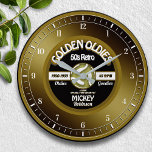 Relógio Grande Ouro Divertido Oldies Vinyl 45 Record Personalizad<br><div class="desc">Relógio personalizado,  divertido,  do fã de música retrorada "Oldies Ouro",  relógio personalizado na parede. ideia de presente de excelente para qualquer amante de música.</div>