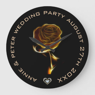 Relógio Grande Ouro Monograma com Chama de Rosa sobre Preto