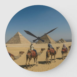 Relógio Grande Passeio de Camelo no Deserto das Pirâmides do Anti