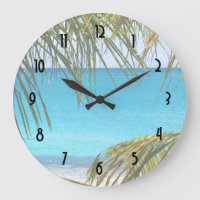 Praia Tropical com Palm Fronds