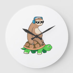 Relógio Grande Preguiça Montando Tartaruga - Camiseta Preguiçoso