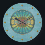 Relógio Grande Pulso de disparo de parede elegante do art deco de<br><div class="desc">Pulso de disparo de parede chique feito em um fundo do damasco de turquesa. Os gráficos elegantes de parafusos prisioneiros do ouro representam os números, em torno da borda, e uma decoração circular do estilo colorido bonito do art deco no meio do pulso de disparo. Personalize para adicionar o texto....</div>