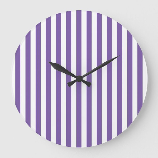 Relógio Grande Roxo Clássico e Listras Verticais Brancas (Frente)