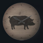 Relógio Grande Rustic Pig Silhouette<br><div class="desc">Pig Silhouette Wall Clock. A design de madeira é impressa,  não madeira real.</div>