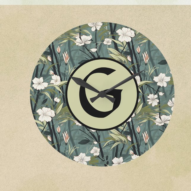 Relógio Grande Sage Green Chinoiserie Floral White Initial  (Criador carregado)