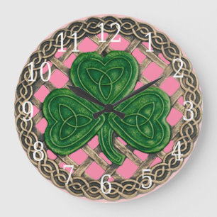Relógio Grande Shamrock Cor-De-Rosa E Nódulos Célticos Redondos