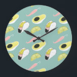 Relógio Grande Vamos Taco Sobre Amor| Padrão de Elemento do Taco<br><div class="desc">Aproveite este novo design de lama criativo em um produto ou peça para aprimorar e agregar ao mundo ao seu redor.Artista: Grace Popp</div>