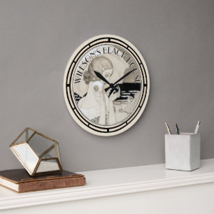 Relógio Grande Vintage Art Deco Girl at Beach por Gerda Wegener