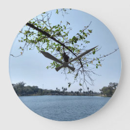 Relógio Grande vista do lago encantadora