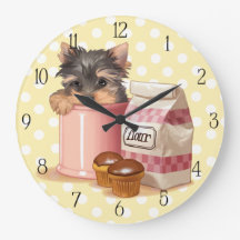 Yorkie e cupcakes de chocolate