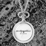 Relógio Melhor Mãe Personalizada Nome De Caligrafia<br><div class="desc">Celebre as mães especiais da sua vida com a nossa design de Nome da Caligrafia da Melhor Mãe Personalizada, perfeita para Dia de as mães, aniversários ou qualquer ocasião para mostrar seu amor. Este presente elegante e personalizável é ideal para todas as mães — sejam elas a melhor mãe do...</div>