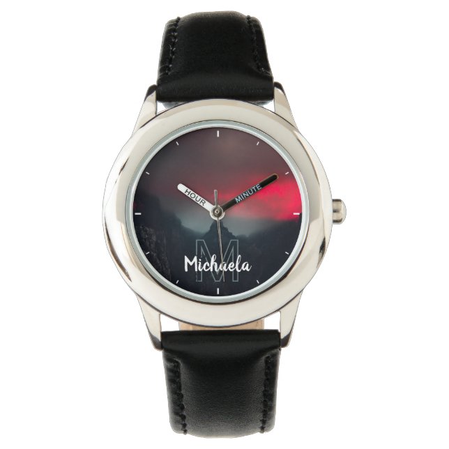 Relógio Monograma de nuvens, neblina e montanhas (Frente)