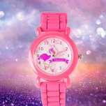 Relógio Nome do monograma de mármore do flamingo, cor-de-r<br><div class="desc">Divertimento tropical e rosa! Um belo rosa e flamingo olhando para você. Fundo de mármore rosa moderno. Uma faixa cor-de-rosa e um modelo para o seu nome,  letras brancas. Números rosa.</div>