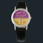 Relógio Obrigado de ouro roxo da enfermeira de aposentador<br><div class="desc">Elegante,  clássico,  glamouroso e feminino. Um presente para uma enfermeira aposentada. Um arco e fita coloridos de ouro com brilho de ouro e brilho,  um pouco de brilho e luxo. Fundo cor roxa. Com o texto: Obrigado,  modelos por um nome e profissão,  profissão.</div>