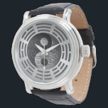 Relógio Oito Trigramas Yin Yang Dragon Emboscada<br><div class="desc">Dragão embutido (símbolo do crescimento e expansão futuros) do símbolo yin yang preto e prateado circulado pelos Oito Trigramas - traz equilíbrio,  bom fengshui e energia. ©riverme*2013. Disponível em vários estilos e cores diferentes.</div>