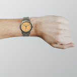 Relógio Orange Color Business Marca on Men's Watch<br><div class="desc">O logotipo da sua empresa sobre fundo cor de laranja no relógio masculino. Acessório que você pode incluir em seus produtos de promocional, fornecer itens ou presentes aos seus clientes ou clientes para anunciar sua empresa ou promover sua marca. Observe personalizável que você pode colocar o logotipo de sua empresa...</div>