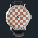 Relógio Padrão de Verificação Branco Castanho<br><div class="desc">Design de Padrão de Quadrados Geométricos Checkered Check Castanho e Branco</div>