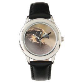 Relógio Perfil Vignetado de um Falcão Peregrino