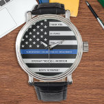 Relógio Polícia do Oficial de Polícia Personalizado<br><div class="desc">Celebre e mostre seu apreço a um excelente policial com este Thin Blue Line Retirement ou Anniversário da Polícia Vigia - design da bandeira americana na Polícia - cores em um design azul e preto moderno. Perfeito para prêmios de serviço e presentes de aposentadoria policial e aposentadoria polícia. Personalize este...</div>