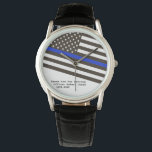 Relógio *~* Policial Homem fino Blue Line Flag Men<br><div class="desc">* A Clássica Armadilha Negra de Couro Espanhola Vigia a Polícia Espingando Bandeira Azul Linha Azul Timepiece. A bandeira está em uma diagonal. * Este design apresenta a bandeira americana Flag American também conhecida como Velha Glória e Estrelas e Stripes. É alterada para honrar nossa polícia com uma bandeira americana...</div>