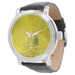 Relógio Poppy amarelo oriental