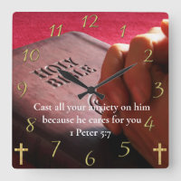 1 Peter 5:7 bíblia sagrada com mãos