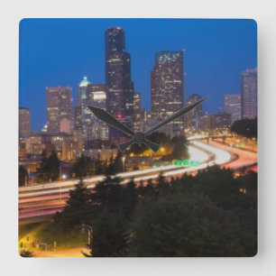 Relógio Quadrado A estrada a Seattle