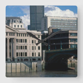 Relógio Quadrado A Torre Nat West 42 A cidade de Londres