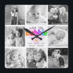 Relógio Quadrado Amo-Te, Bubbie Colorful Modern 8 Photo Collage<br><div class="desc">"Amo-te, Bubbie." Ela está amando a cada minuto com seus netos. Uma na moda visual divertida, caprichosa, de um arco-íris colorido e colorida tipografia ousada e escrita à mão preta sobrepõe um coração macio, rosa claro e um fundo branco. Adicione 8 fotos acalentadas de sua escolha e personalize os nomes...</div>