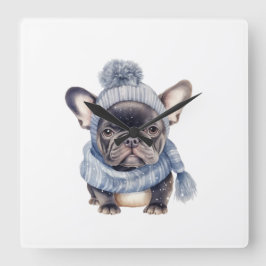 Relógio Quadrado Bebê Bulldog de Inverno em Gorro e Cachecol Azul