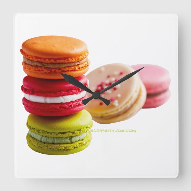 Relógio Quadrado Biscoitos Macaroon de SlipperyJoe, comida empilhad (Frente)