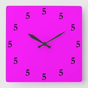 Relógio Quadrado Black Cinco o Clock em algum lugar a rosa